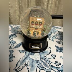 Givenchy - Vintage 1999 Ltd Ed. Snow Globe - Le Winter In Paris w/ Plays Music